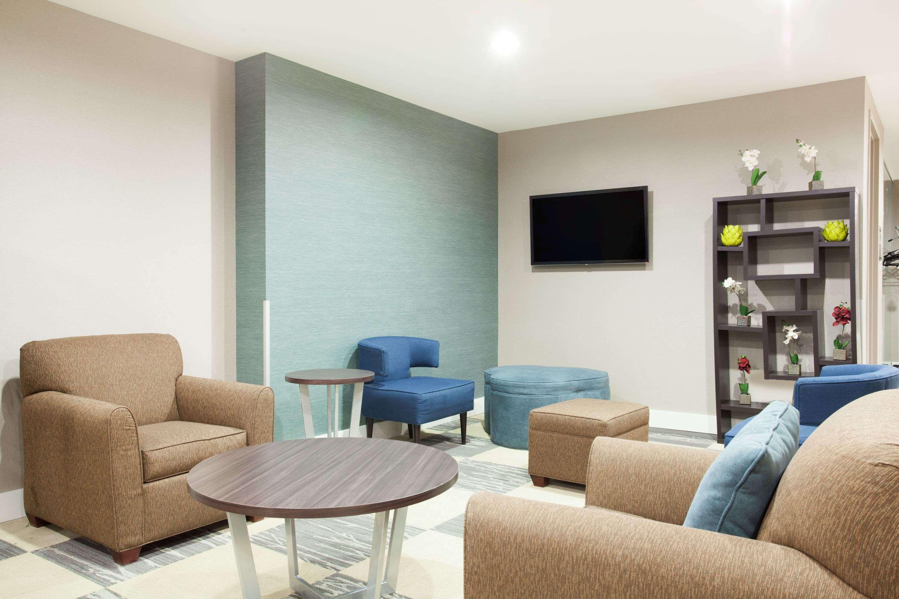 Radisson Hotel Edmonton Airport Leduc Exterior photo