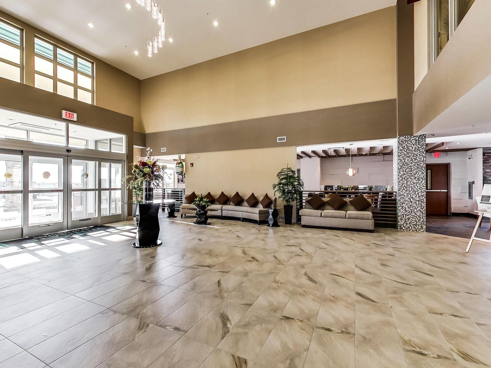 Radisson Hotel Edmonton Airport Leduc Exterior photo